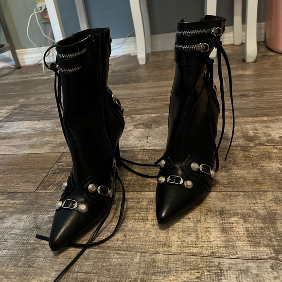 Black Azaela Wang Heels - Picture 1 of 7